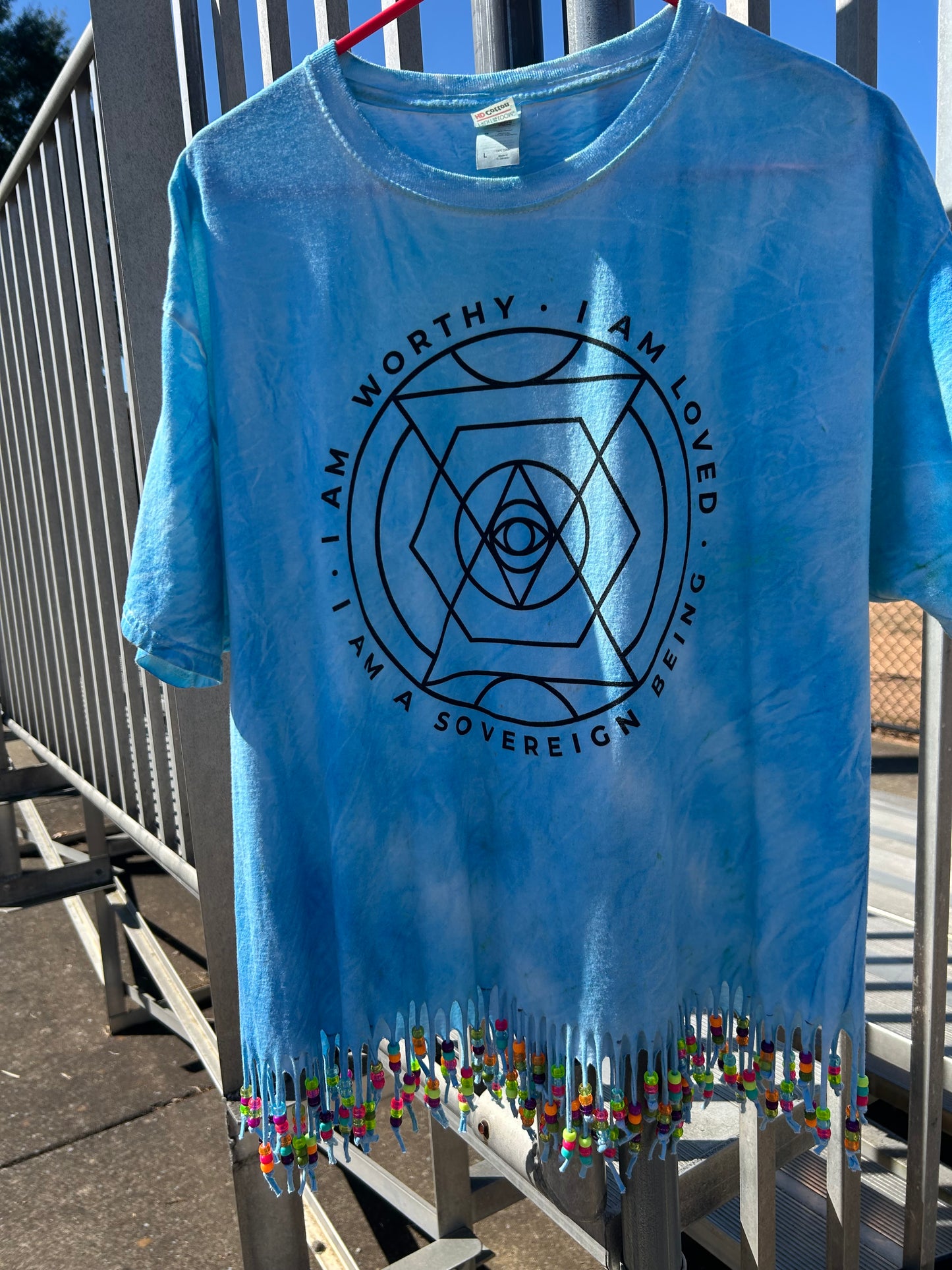 FRINGE BEADS | Organic T-Shirt